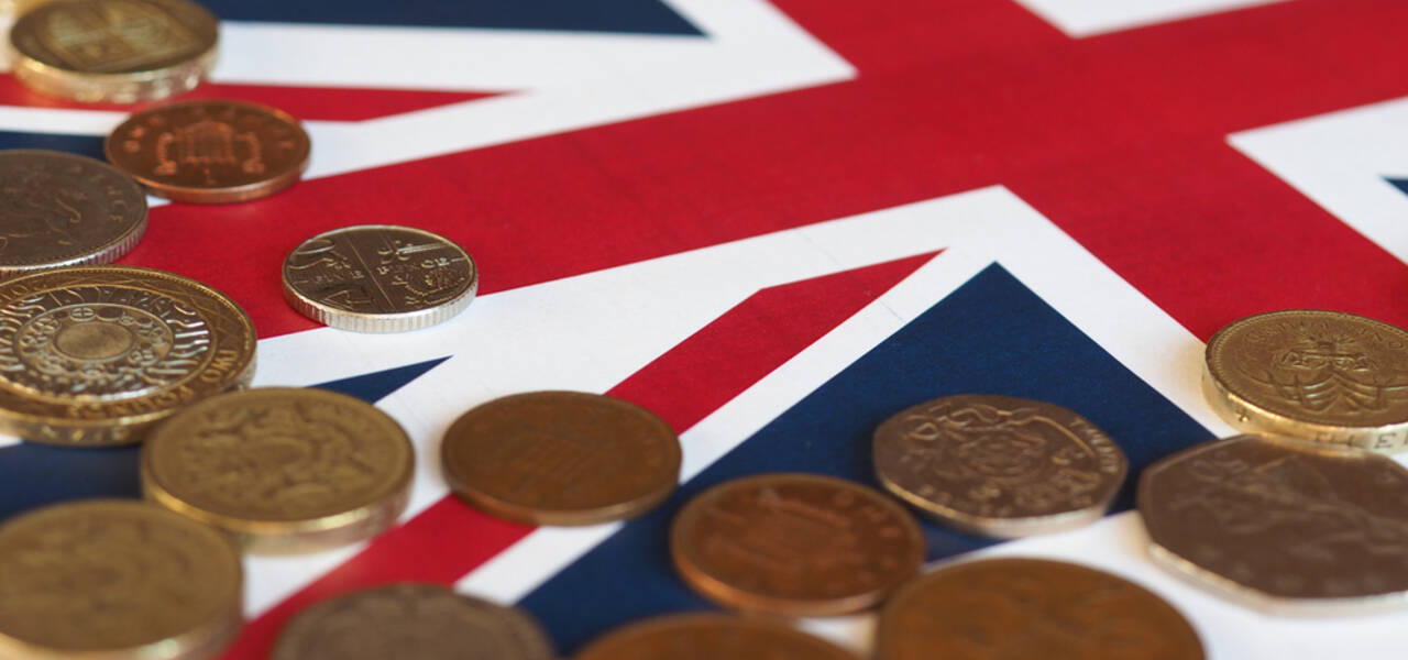 Inflasi Tahunan Inggris Lampaui Ekspektasi, BoE Tertekan